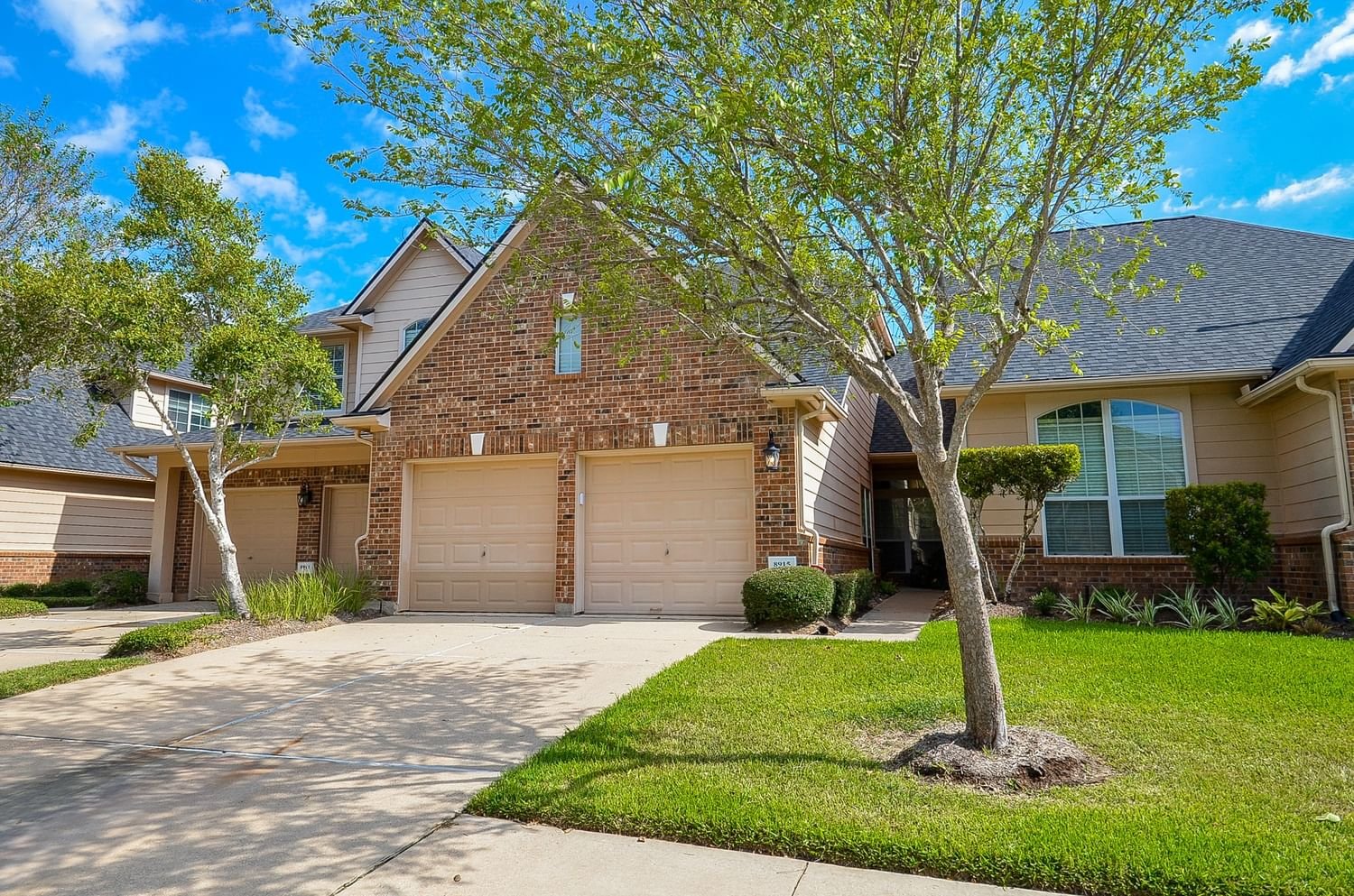 Real estate property located at 8915 Summer Ash, Fort Bend, Sugar Land, TX, US