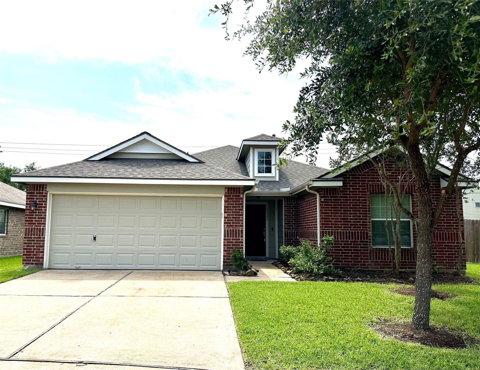 Real estate property located at 14023 Inland Hill, Harris, Bayou Oaks/West Orem Sec 02, Houston, TX, US