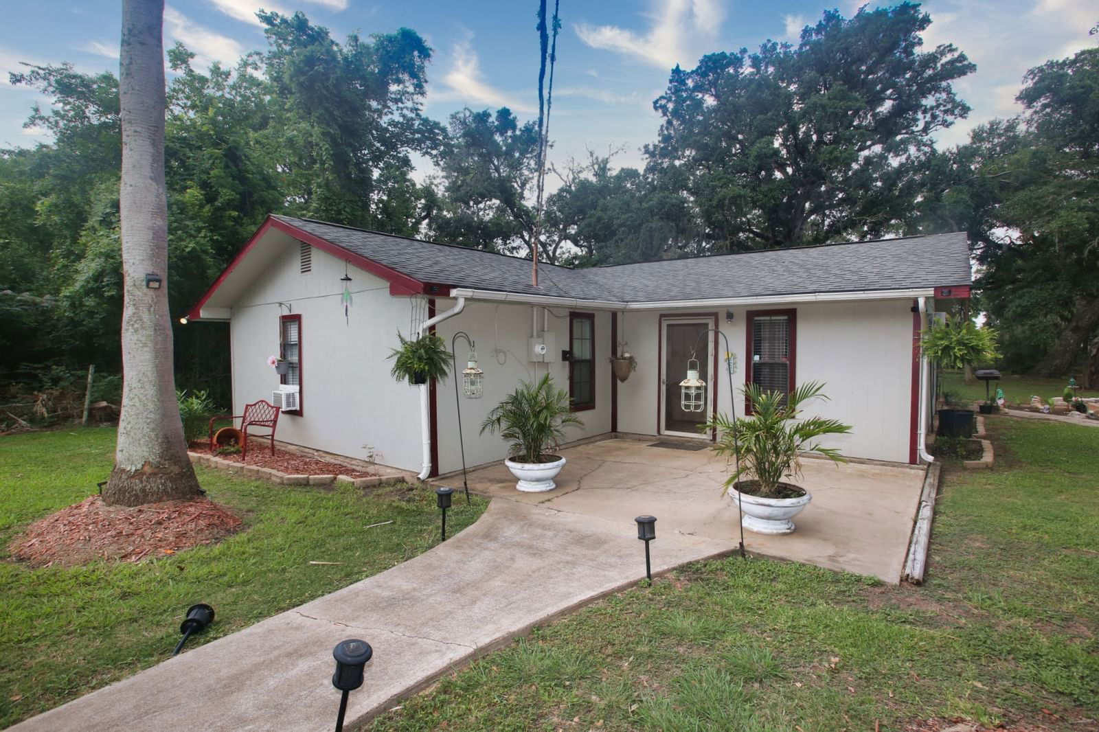 Real estate property located at 17724 County Road 858, Brazoria, na, Brazoria, TX, US