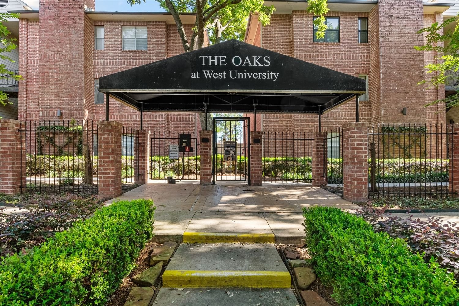 Real estate property located at 4041 Law #608, Harris, Oaks At West University, Houston, TX, US