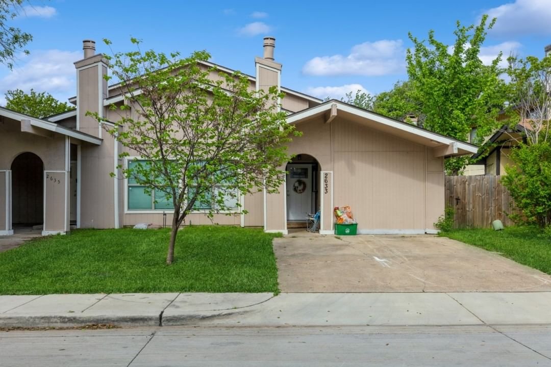 Real estate property located at 2633 Isbella, Dallas, Two Worlds Rev, Grand Prairie, TX, US