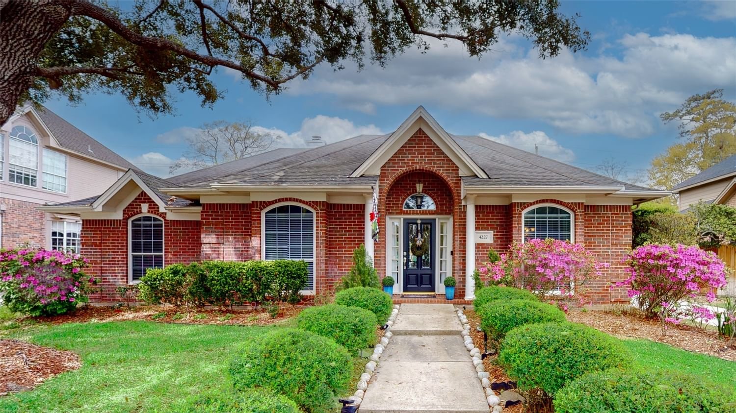 Real estate property located at 4227 Brook Shadow, Harris, Greentree, Kingwood, TX, US