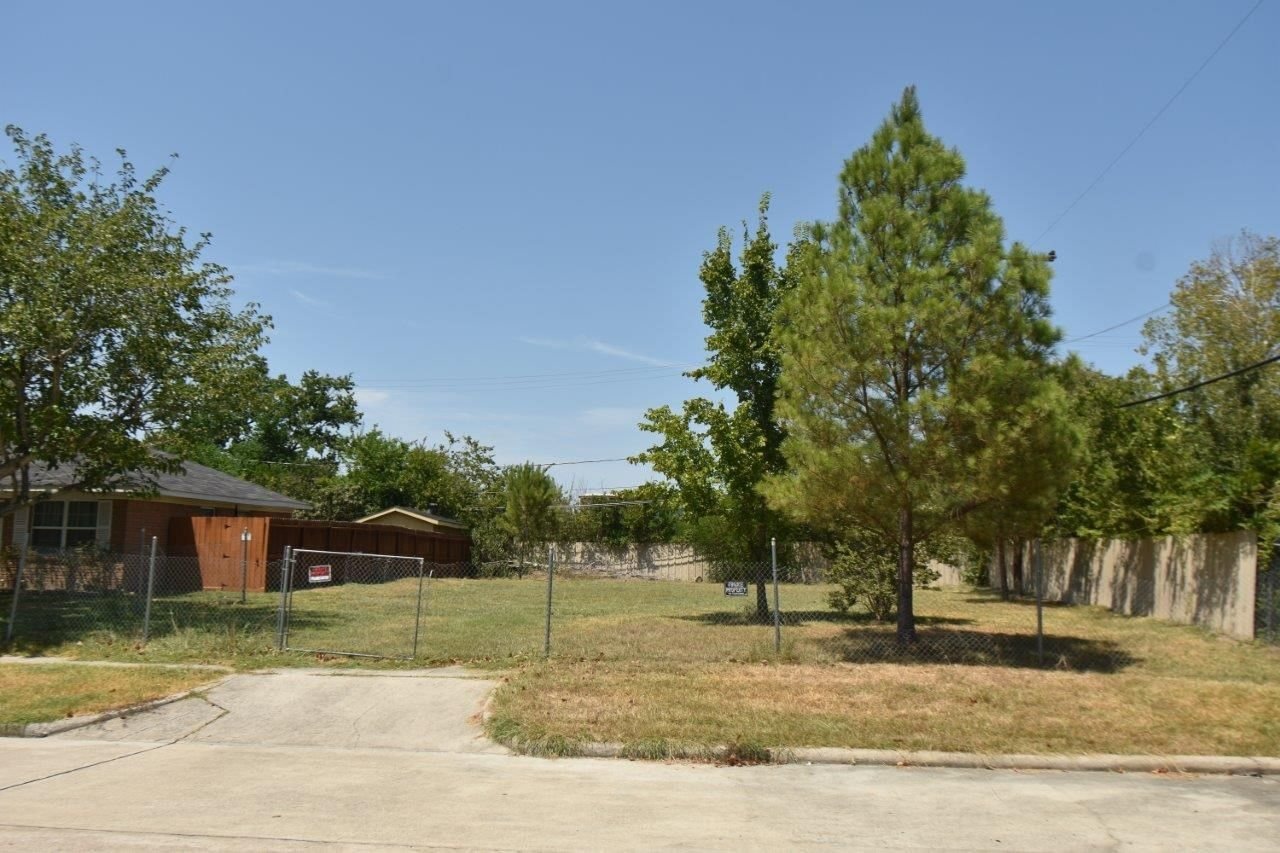 Real estate property located at 0 Grape, Harris, Larkwood, Houston, TX, US