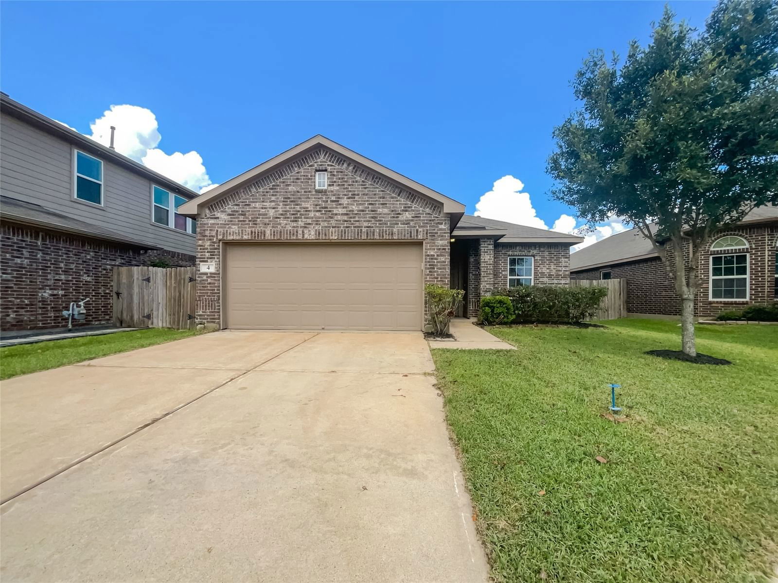 Real estate property located at 4 Garden Ridge, Brazoria, Rodeo Palms, The Colony Sec 4, Manvel, TX, US