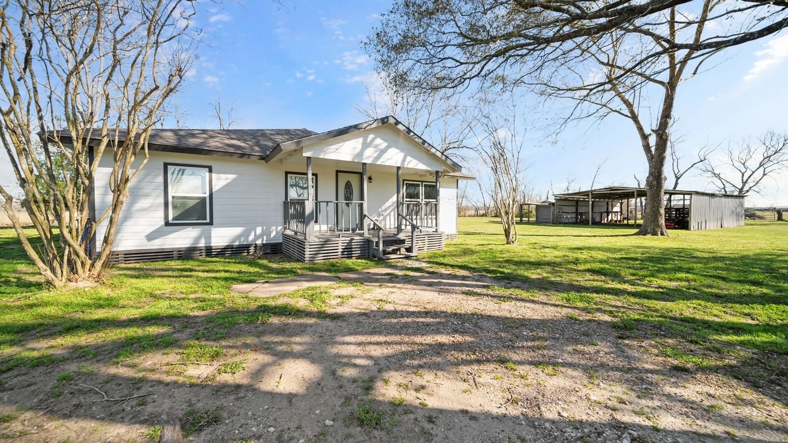 Real estate property located at 5430 County Road 2058, Liberty, Thomas Murphy, Hull, TX, US