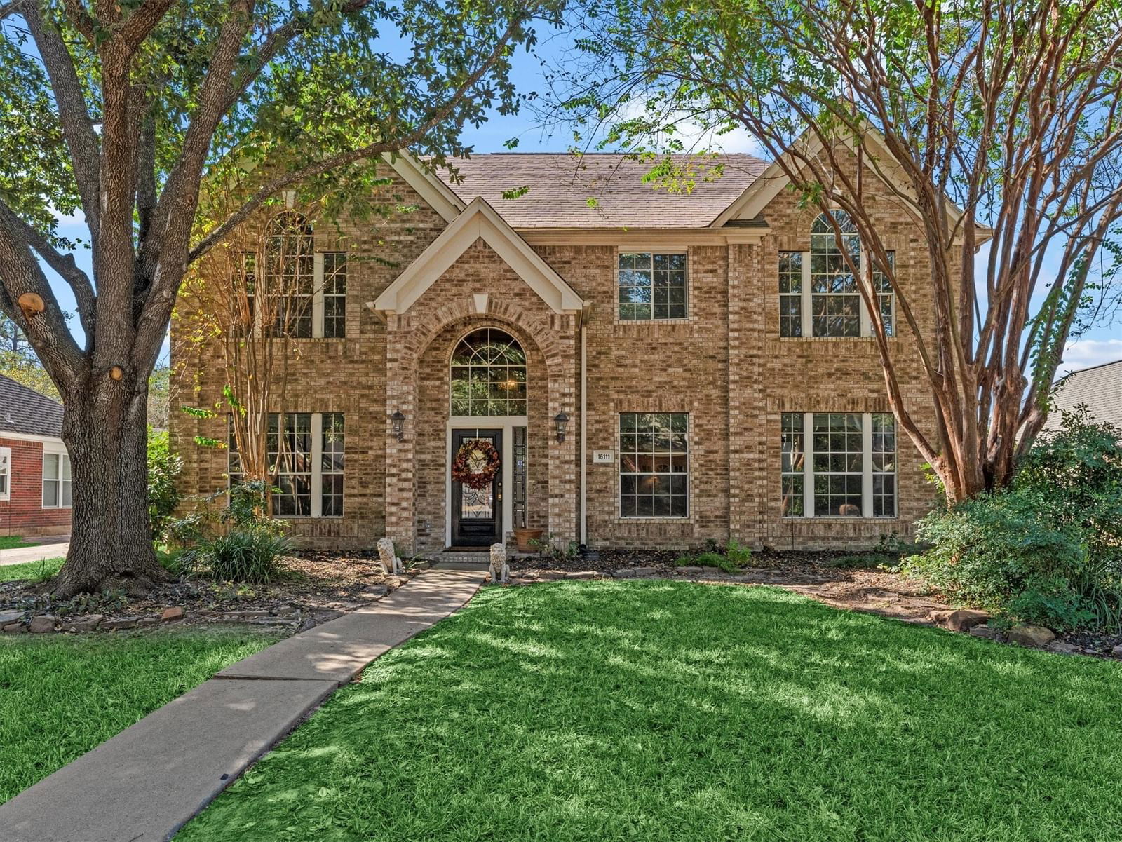 Real estate property located at 16111 Birchview, Harris, Lakewood Grove Sec 01 Amd, Tomball, TX, US