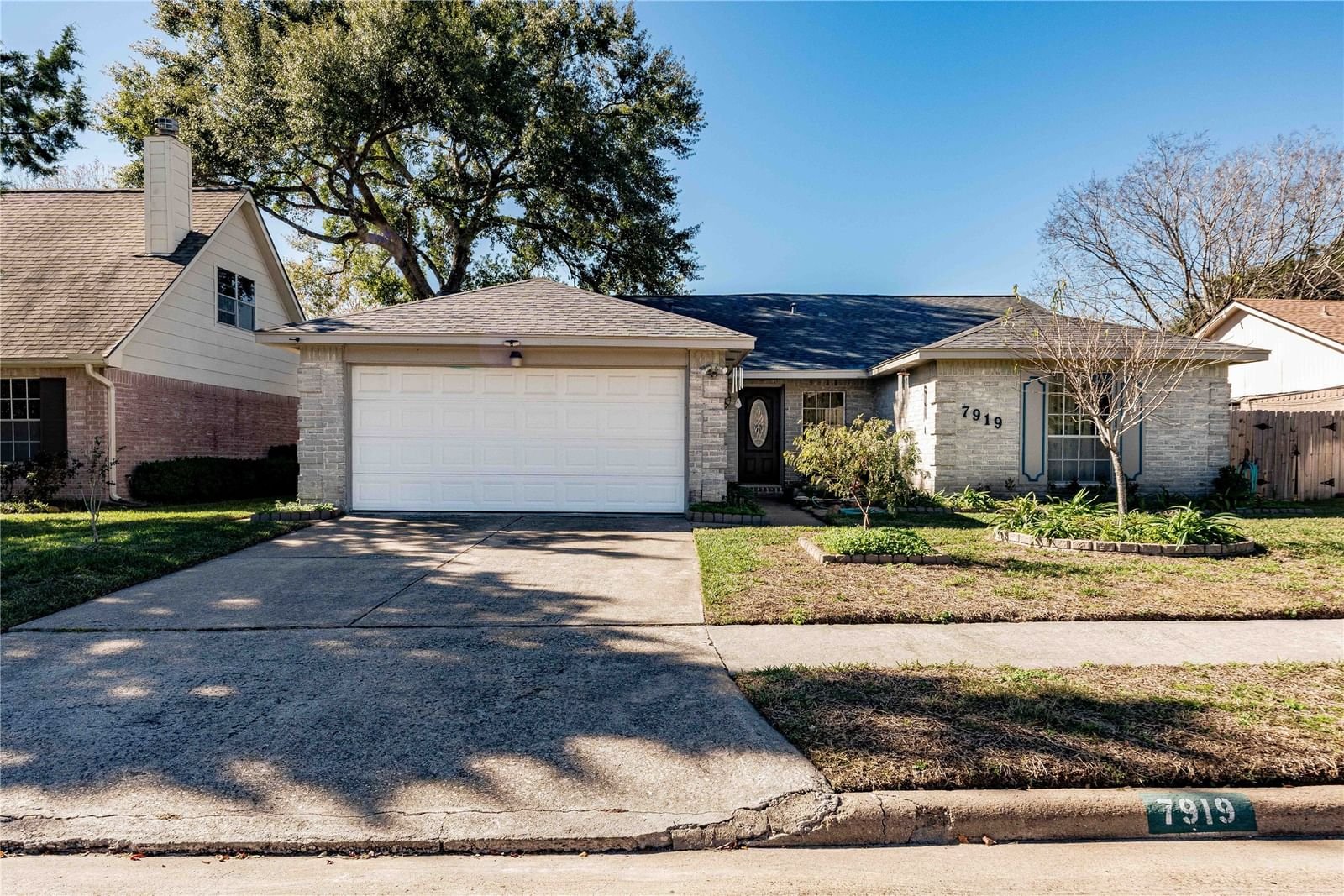 Real estate property located at 7919 Windy Creek, Harris, Windfern Forest Sec 01, Houston, TX, US