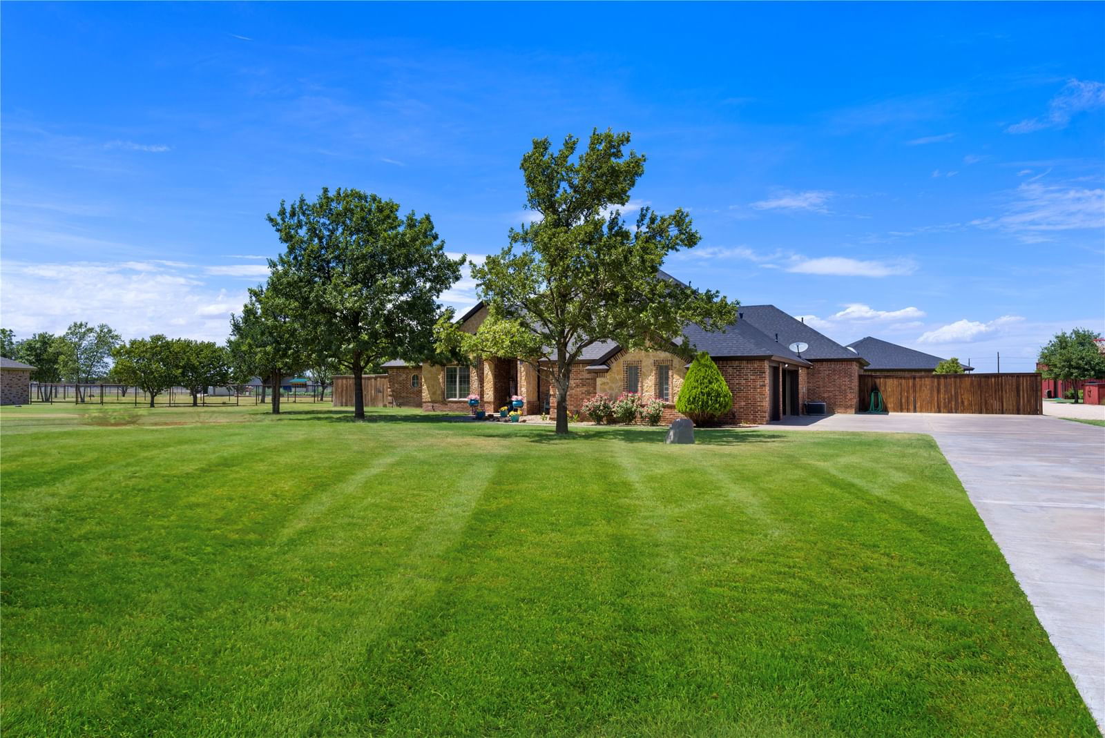 Real estate property located at 3208 County Road 7610, Lubbock, Saddle Club Estates, Lubbock, TX, US