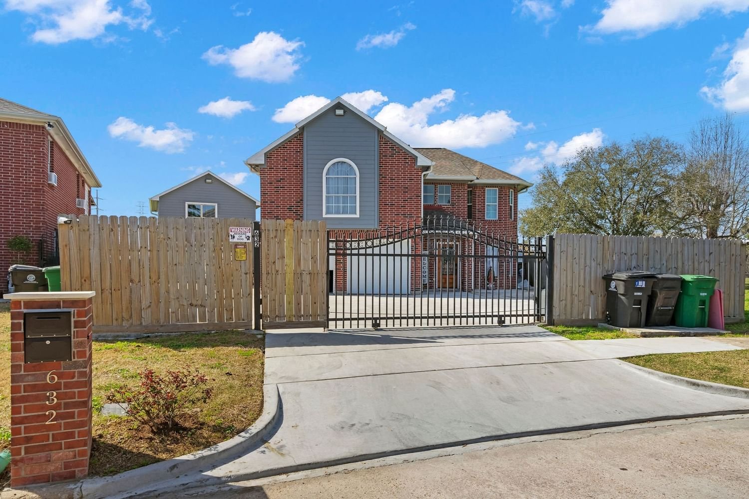 Real estate property located at 632 Autumnwood, Harris, Wood Shadows Sec 02, Houston, TX, US