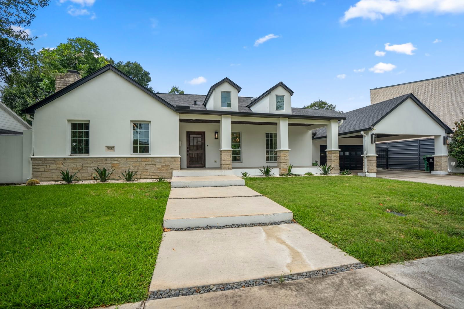 Real estate property located at 2832 Lockett, Harris, Central City, Houston, TX, US