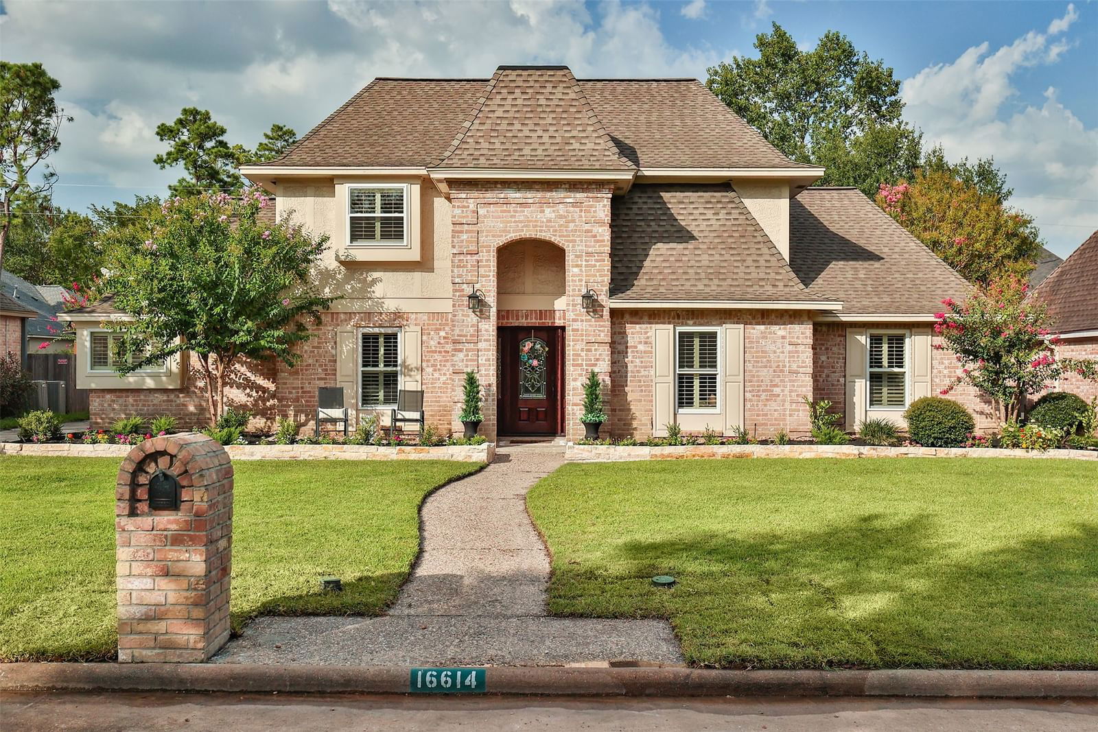 Real estate property located at 16614 Aldenham, Harris, Wimbledon Estates & Racquet Club, Spring, TX, US