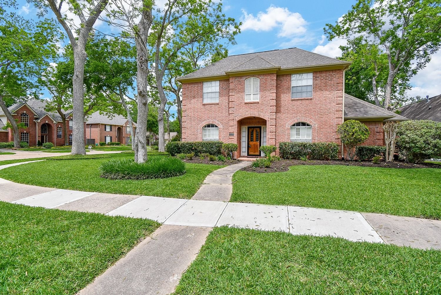 Real estate property located at 6907 Hearthside, Fort Bend, Greatwood Village Sec 1, Sugar Land, TX, US