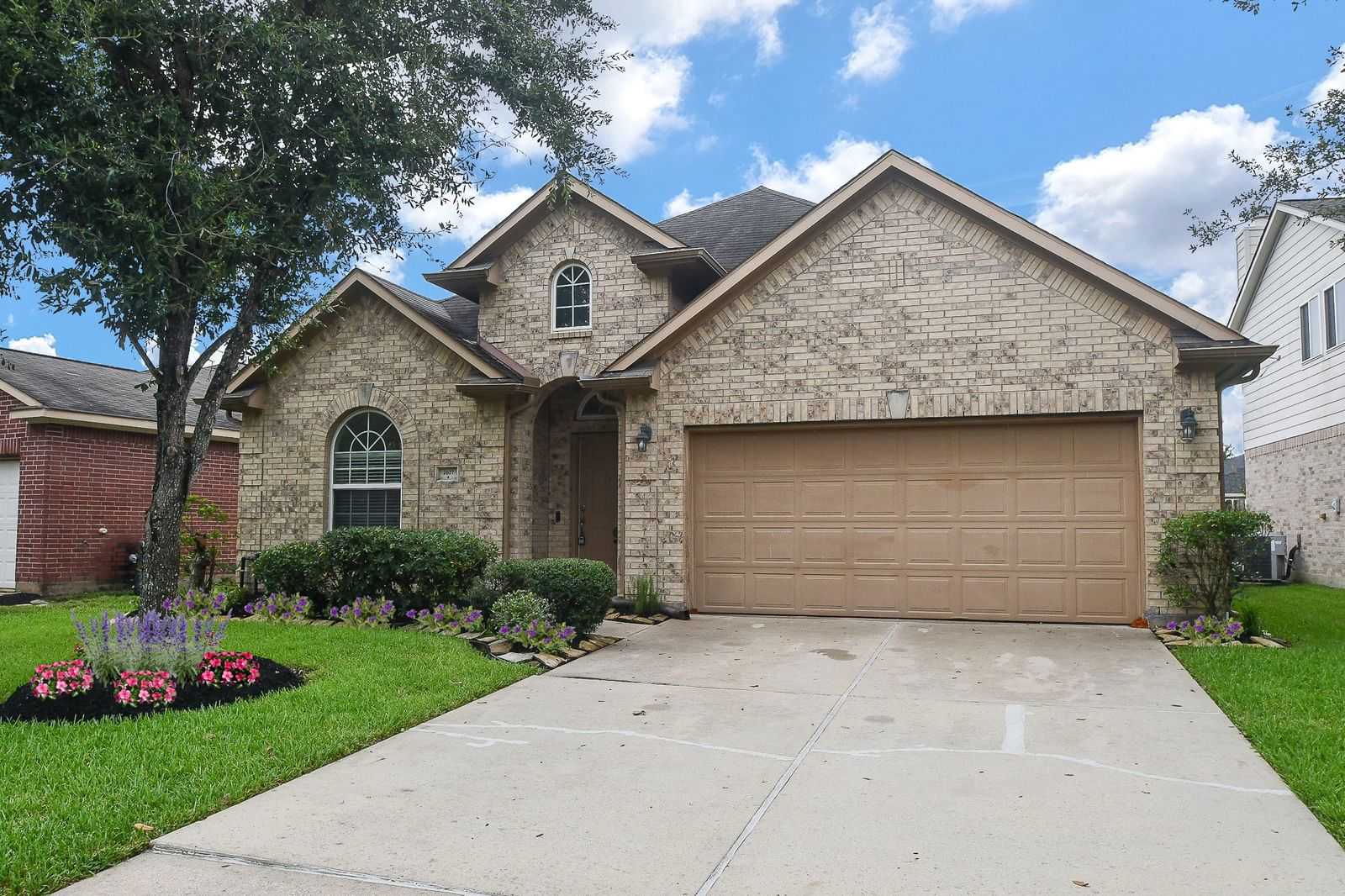 Real estate property located at 2607 Golden Creek, Brazoria, Shadow Creek Ranch Sf1-Sf2-Sf3, Pearland, TX, US