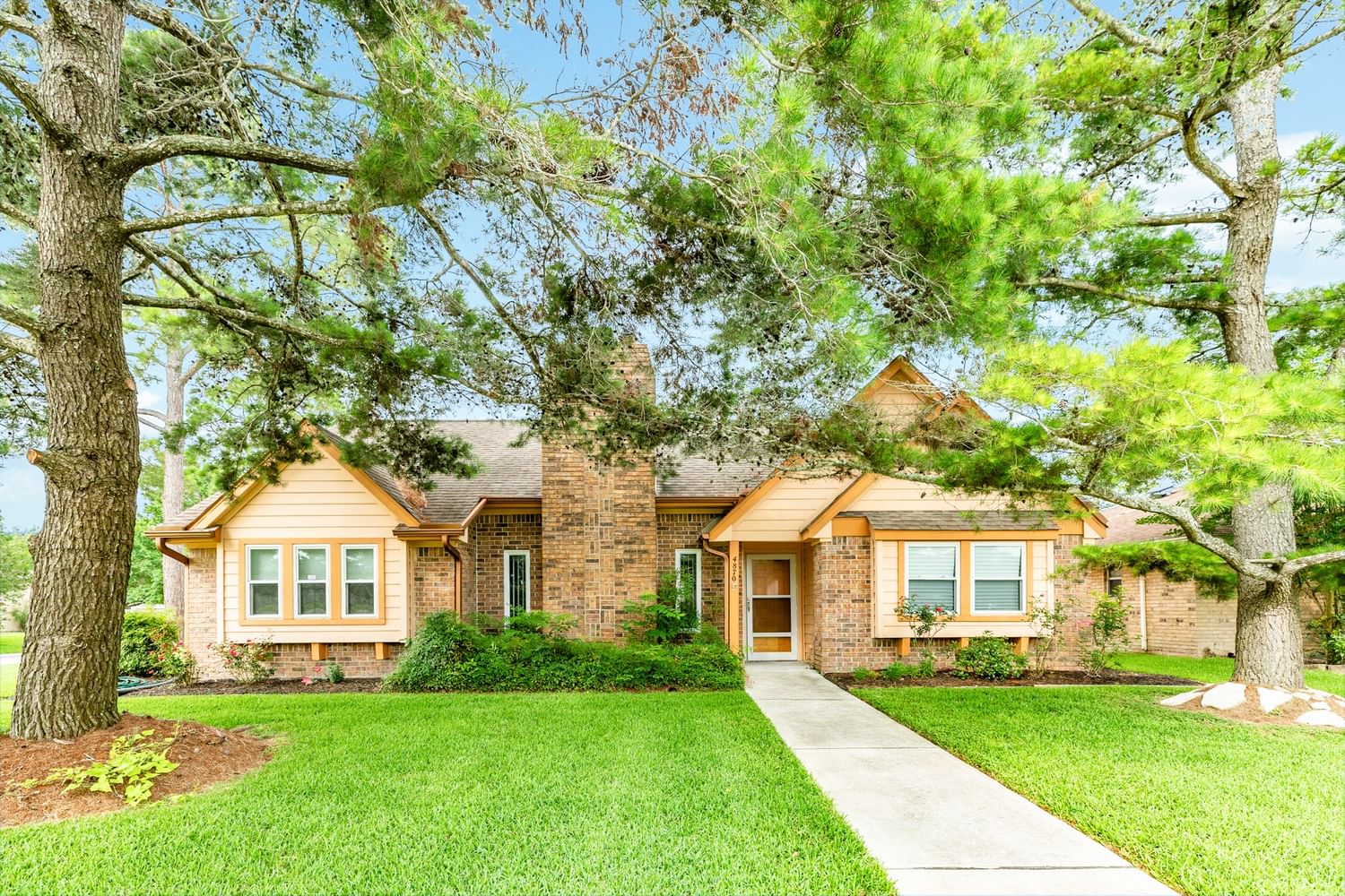 Real estate property located at 4870 Somerset, Brazoria, Somerset Place, Alvin, TX, US