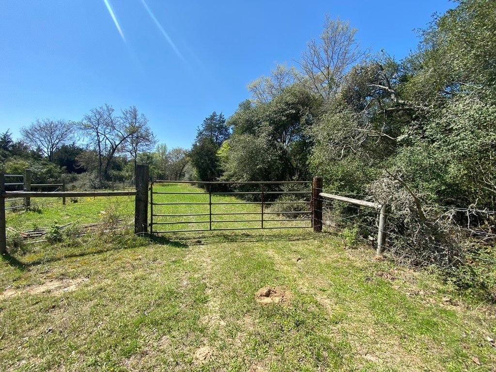 Real estate property located at 001 County Rd 306, Leon, none, Buffalo, TX, US