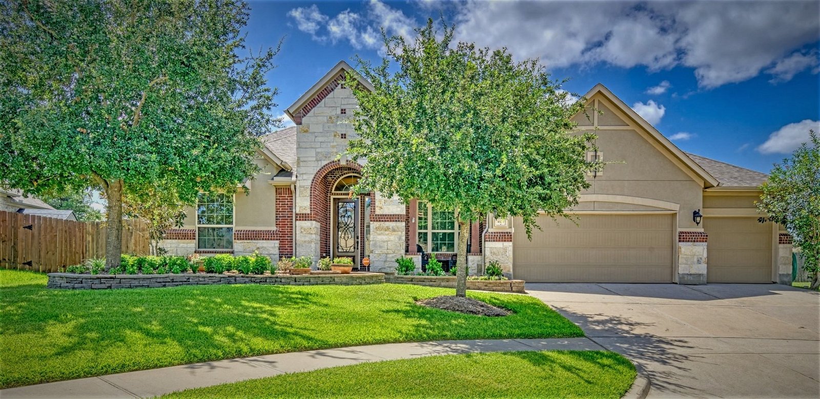 Real estate property located at 9307 Invergyel, Harris, Tomball, TX, US