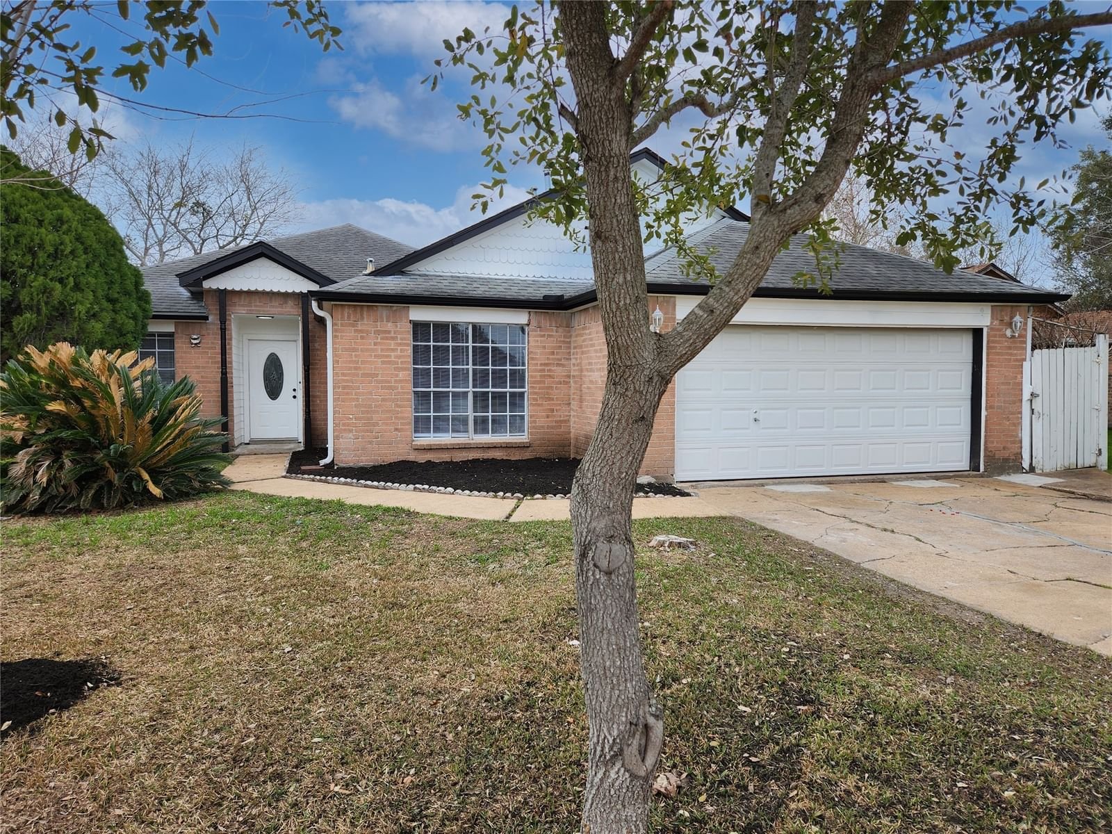 Real estate property located at 5023 Vancouver, Fort Bend, Riverwood Village Sec 1, Richmond, TX, US