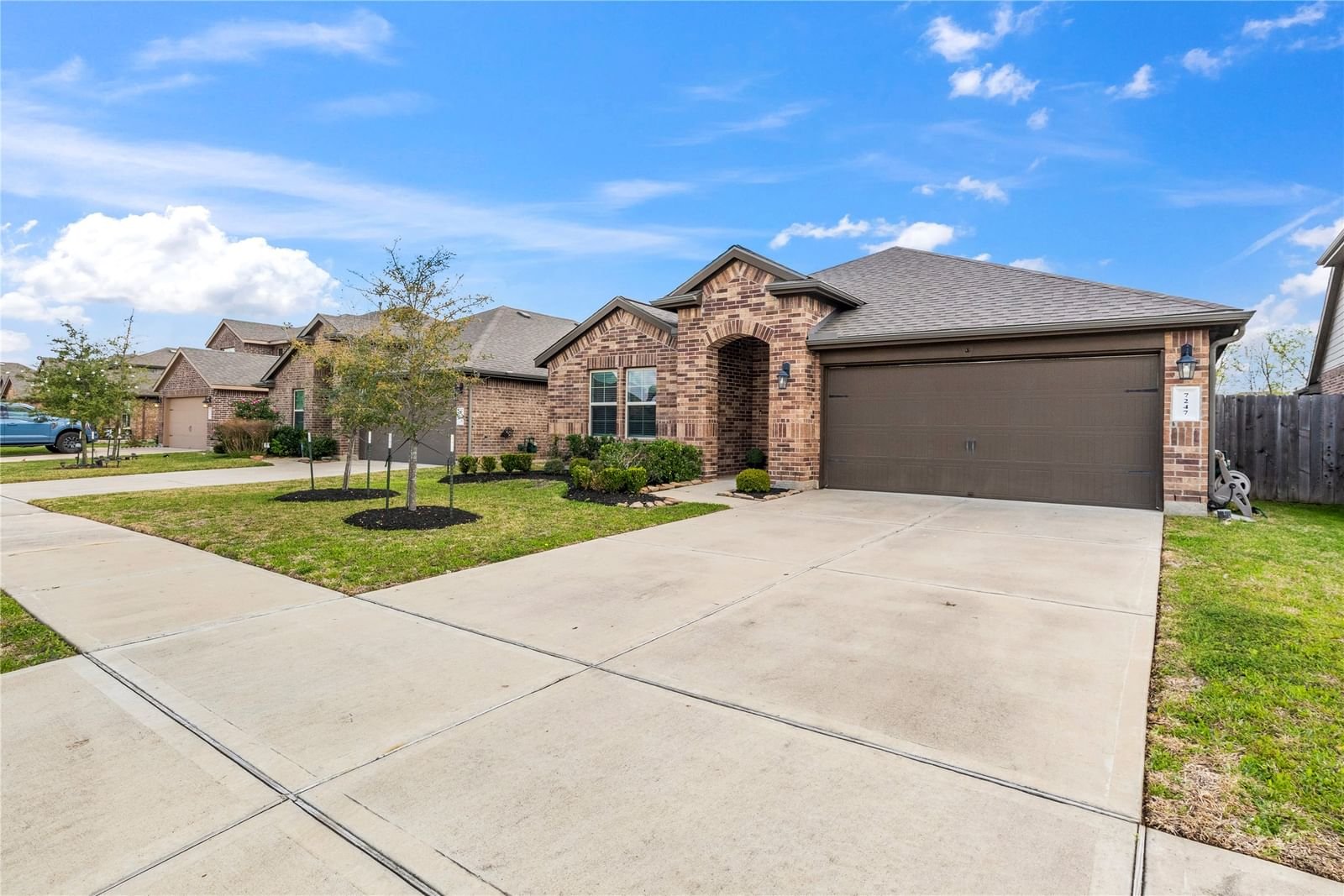 Real estate property located at 7247 Barrington Ridge, Fort Bend, Lakeview Retreat Sec 2, Richmond, TX, US
