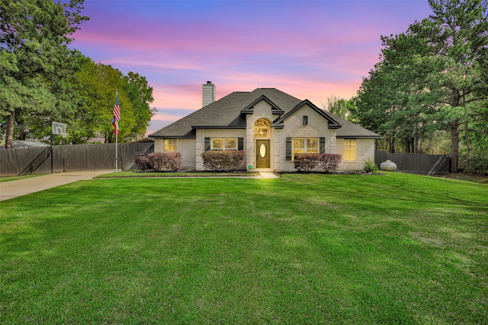 Real estate property located at 26202 La Fouche, Harris, Boudreaux Estates Sec 03, Tomball, TX, US