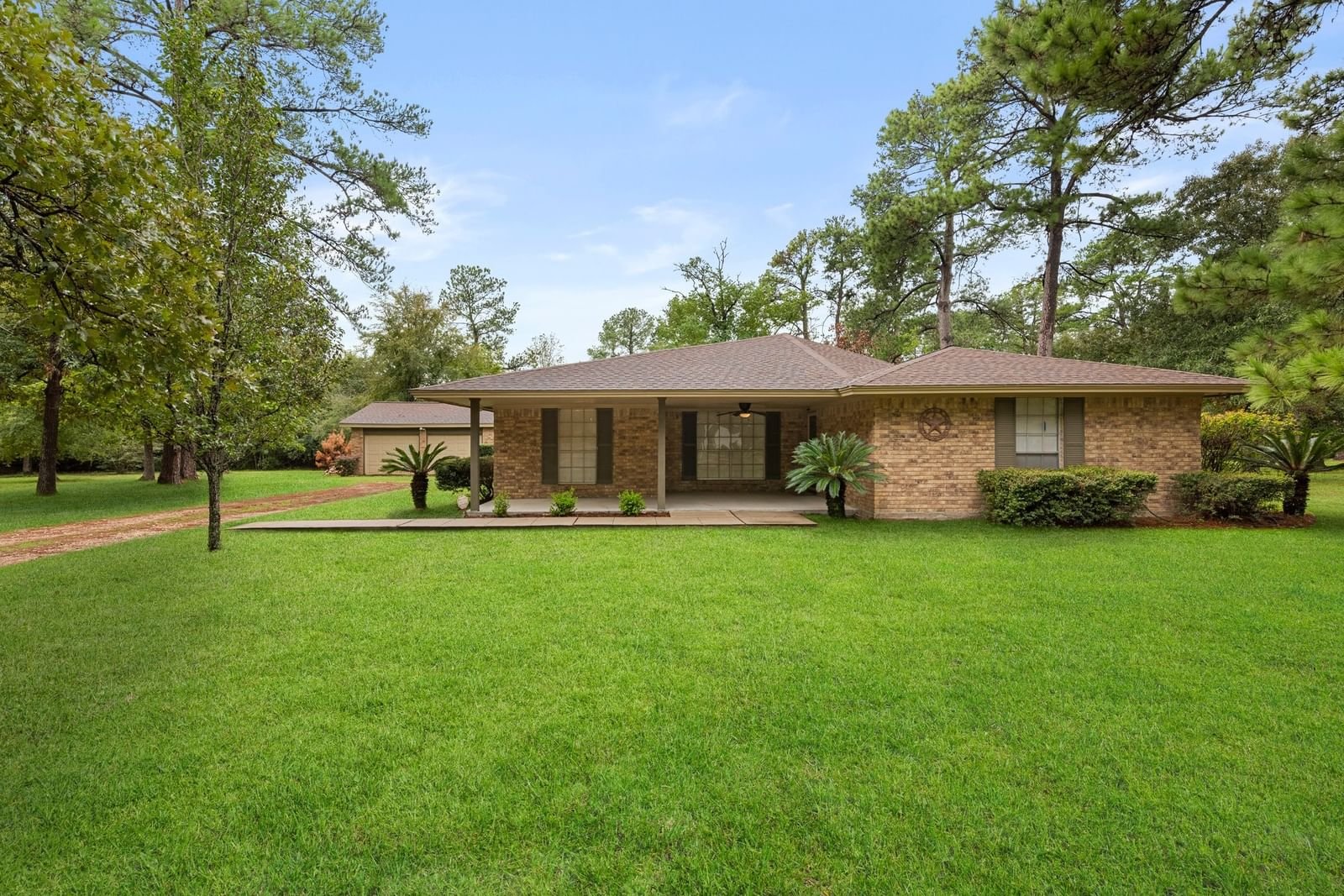 Real estate property located at 30611 Meadow Wood, Montgomery, Cripple Creek Farms 01, Magnolia, TX, US