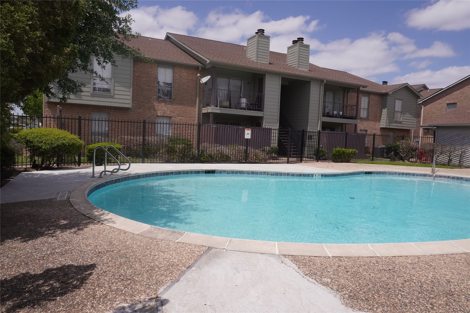 Real estate property located at 9350 Country Creek #73, Harris, Westwood Gardens Condo, Houston, TX, US