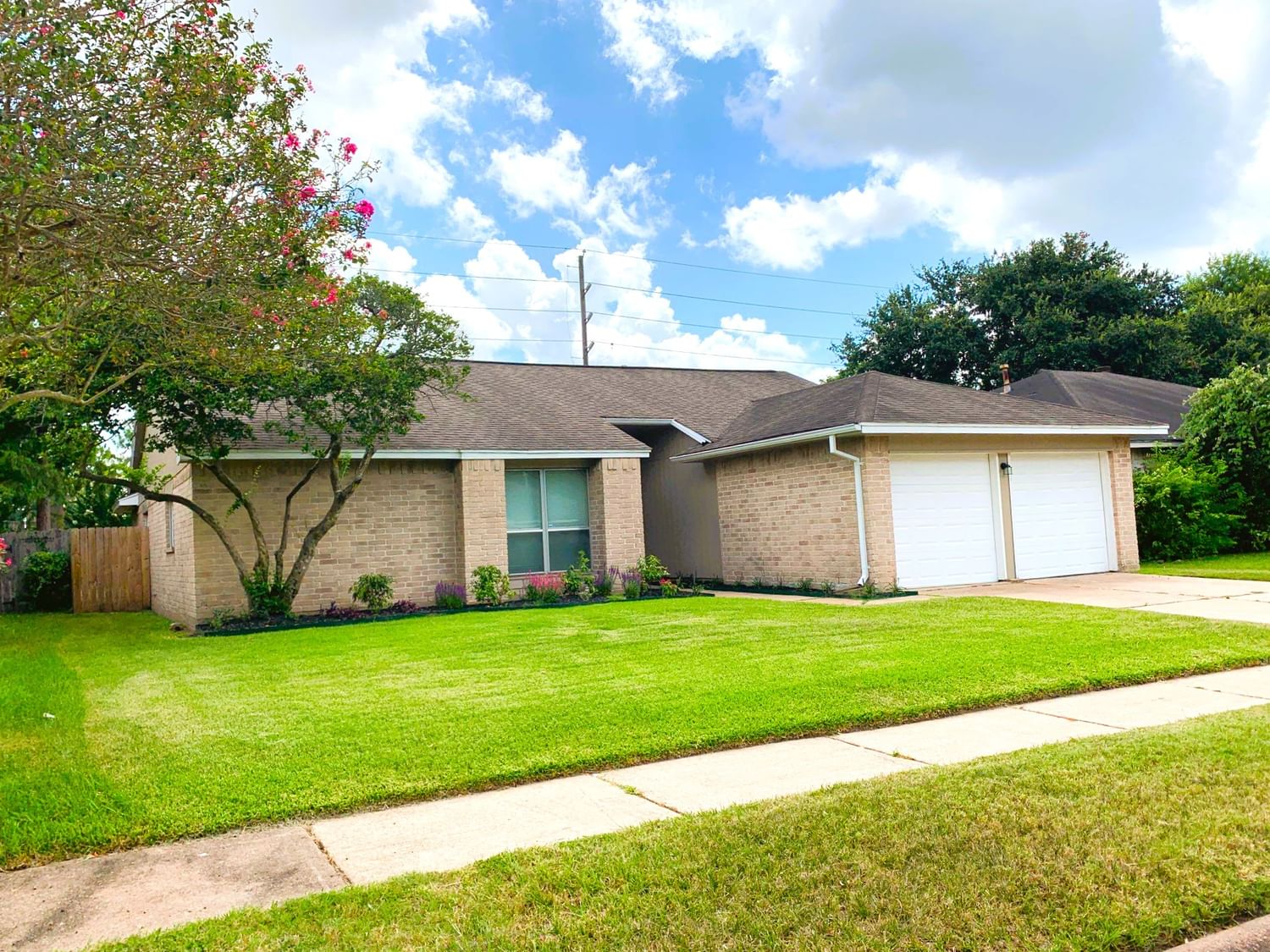 Real estate property located at 2626 Amaranth, Harris, Westlake Place Sec 01, Houston, TX, US