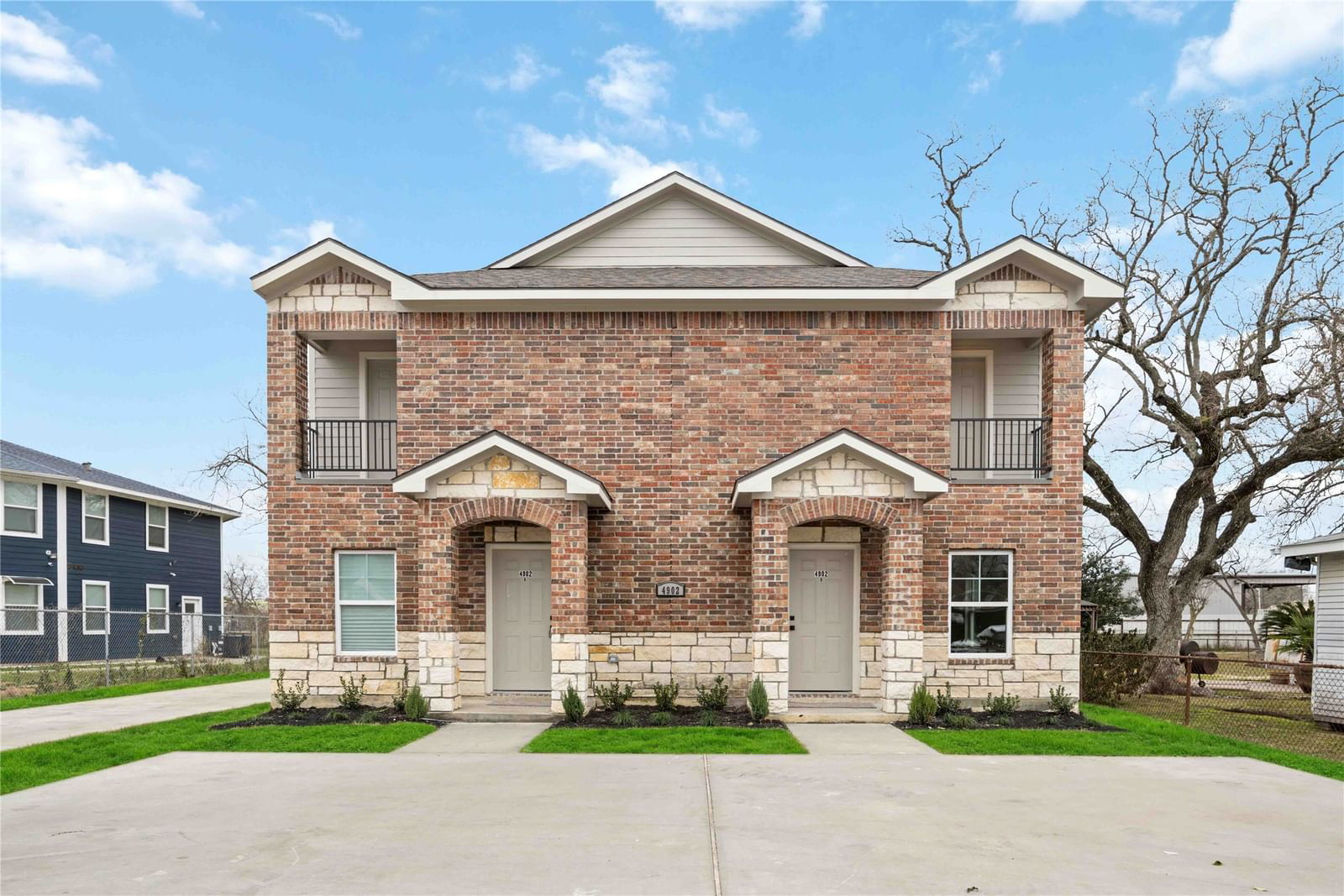 Real estate property located at 4902 Mallow A-B, Harris, SUNNYSIDE VISTA, Houston, TX, US