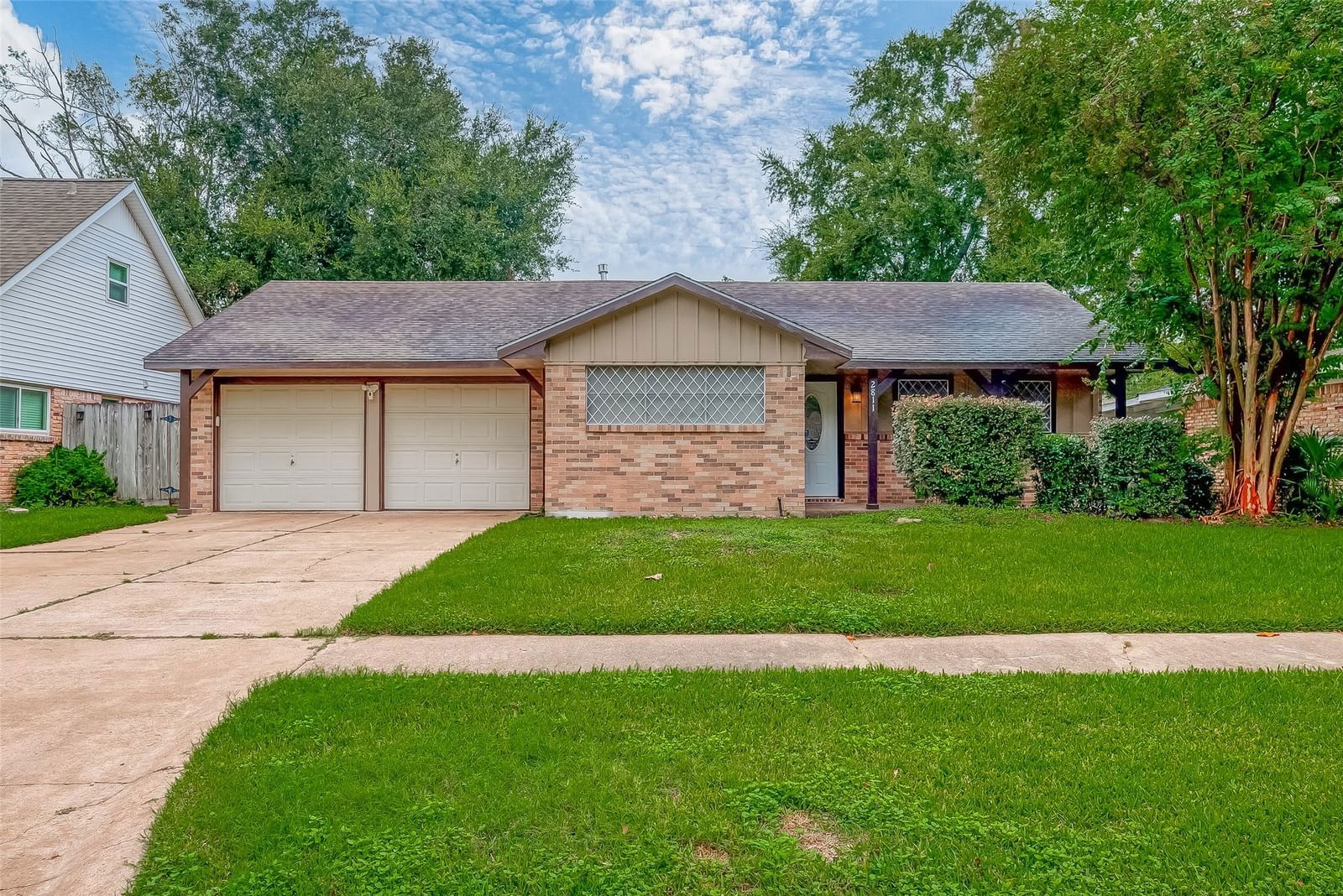 Real estate property located at 2811 Blueberry, Harris, Parkview Manor Sec 03, Pasadena, TX, US