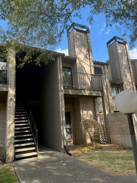Real estate property located at 10811 Richmond Ave #127, Harris, Westchase garden Condo, Houston, TX, US