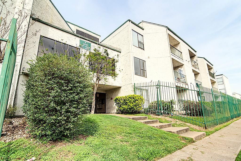 Real estate property located at 2818 Bartell #312, Harris, Hearthwood 02 Condo Ph 03, Houston, TX, US