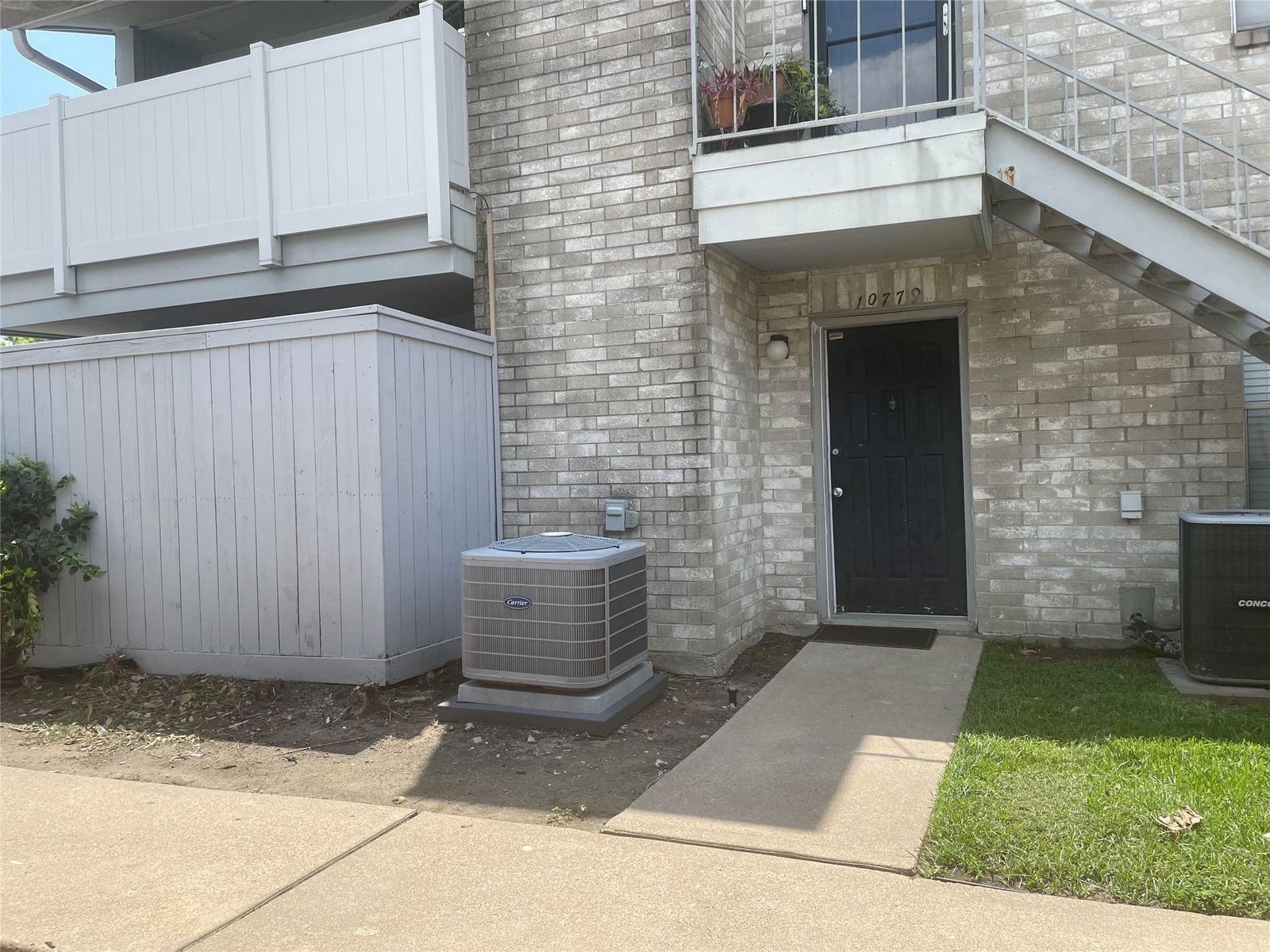 Real estate property located at 10779 Braes Bend, Harris, Creekbend T/H Condo Ph 02, Houston, TX, US