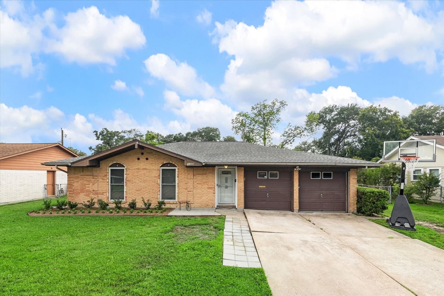Real estate property located at 4123 Lou Anne, Harris, Oak Forest Sec 17 R/P, Houston, TX, US