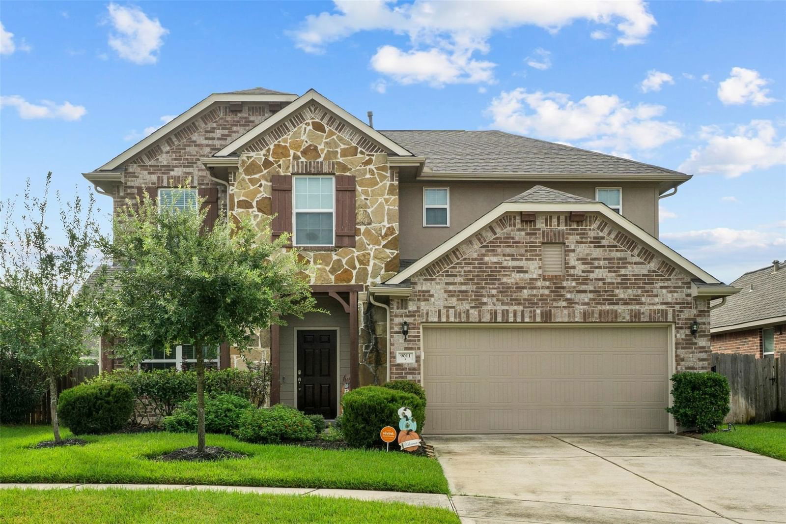 Real estate property located at 9011 Newcroft, Harris, Inverness Estates, Tomball, TX, US