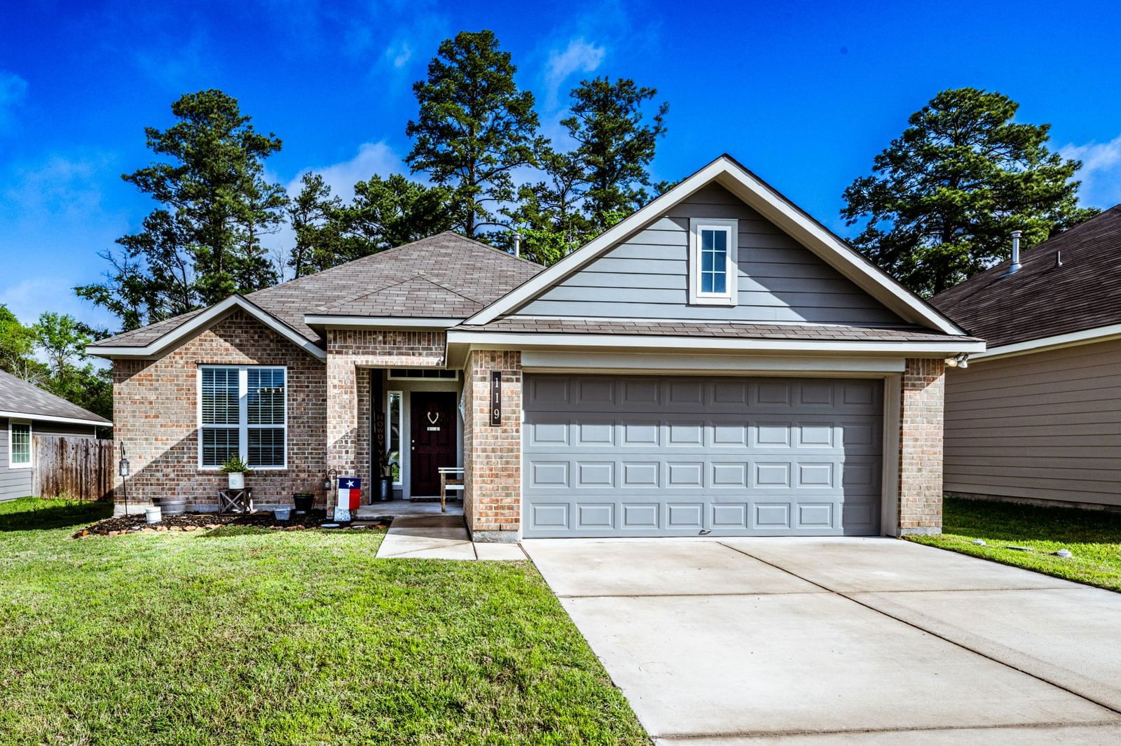 Real estate property located at 119 New Dawn, Walker, Sterling Ridge, Huntsville, TX, US