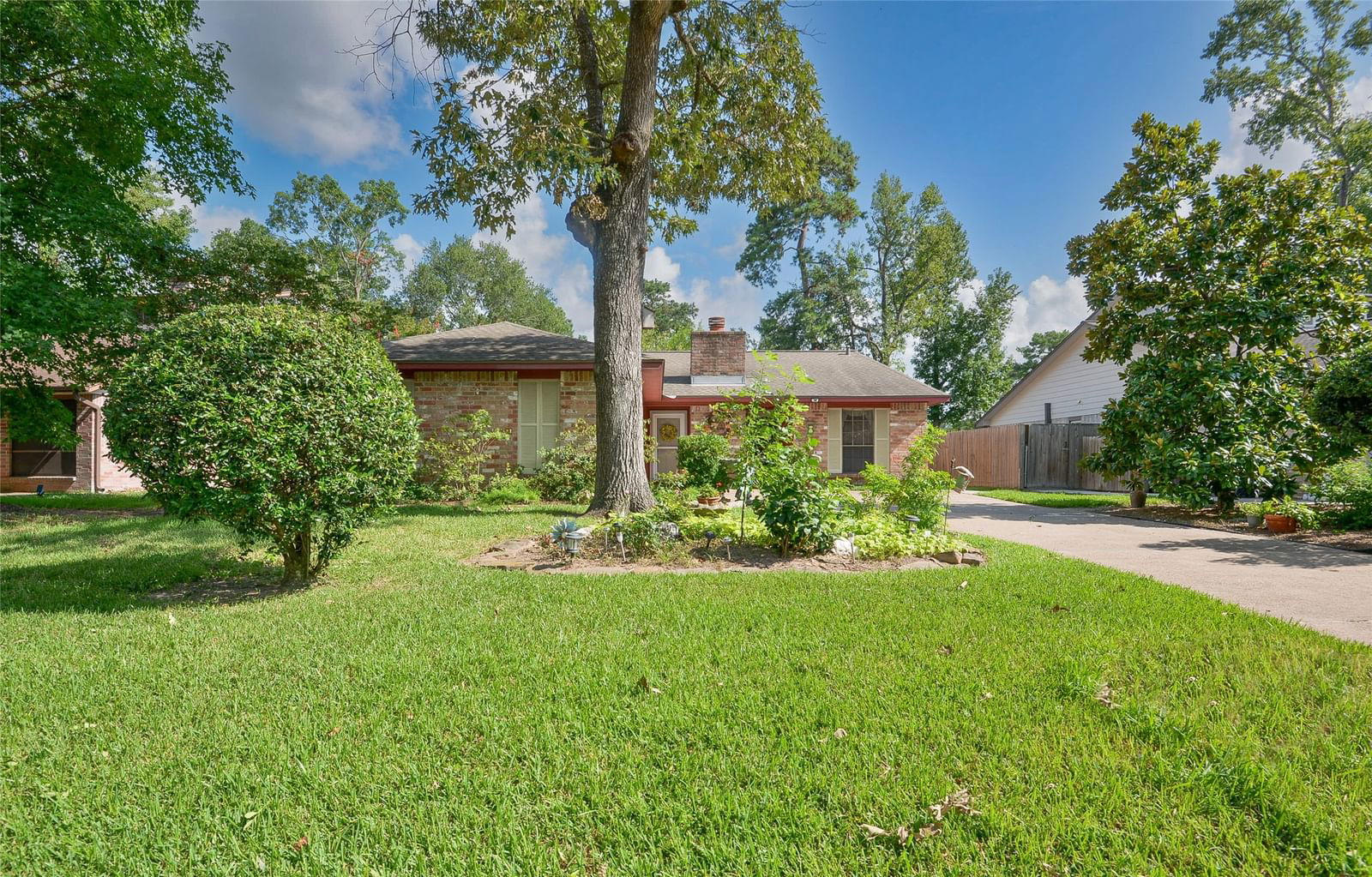 Real estate property located at 2727 Meandering, Harris, Sherwood Trails Sec 02, Houston, TX, US