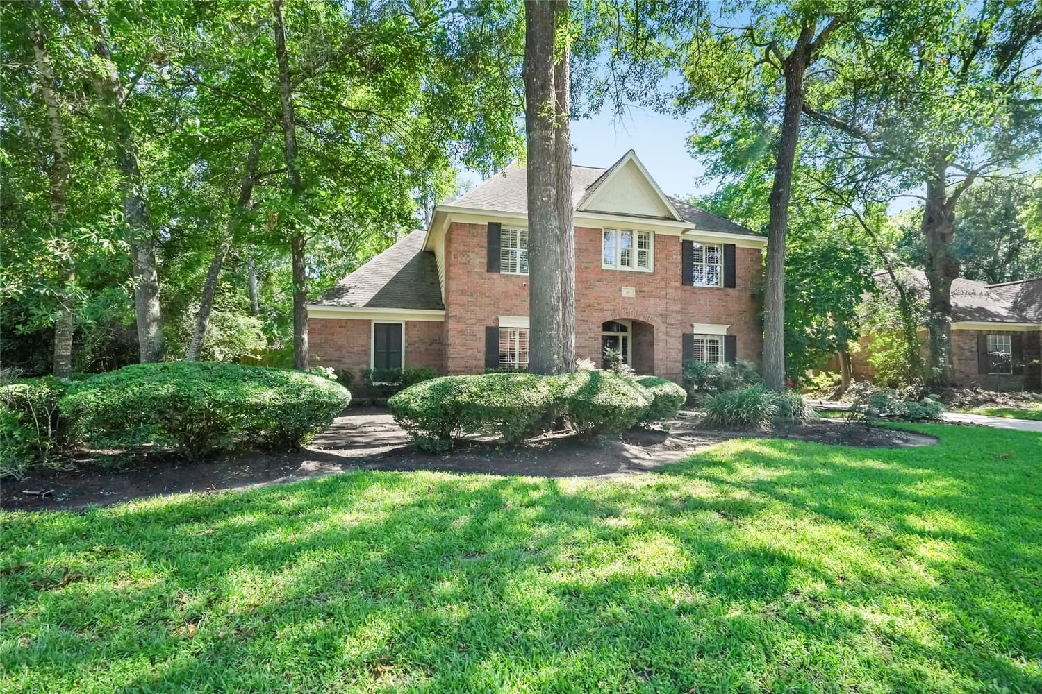 Real estate property located at 46 Smokestone, Montgomery, Woodlands Village Panther Creek 29, The Woodlands, TX, US