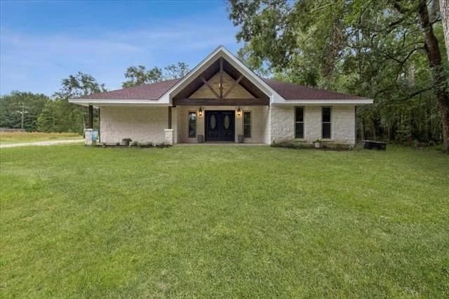 Real estate property located at 1215 Pineshadows, Hardin, Pinewood Sec 01, Sour Lake, TX, US