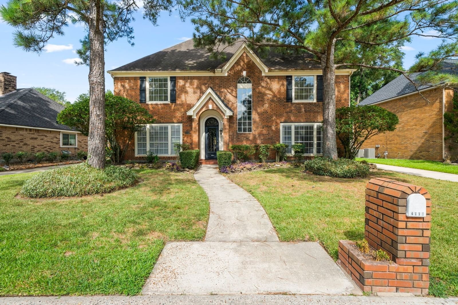 Real estate property located at 4111 Rock Springs, Harris, Greentree Village, Houston, TX, US