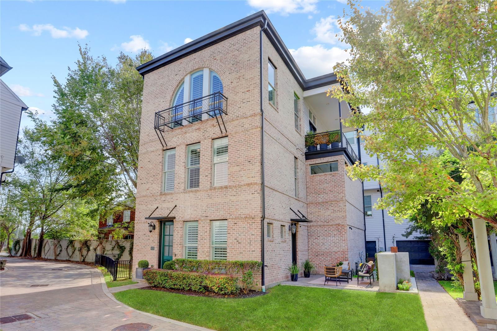 Real estate property located at 620 Delano, Harris, Capitol Commons, Houston, TX, US