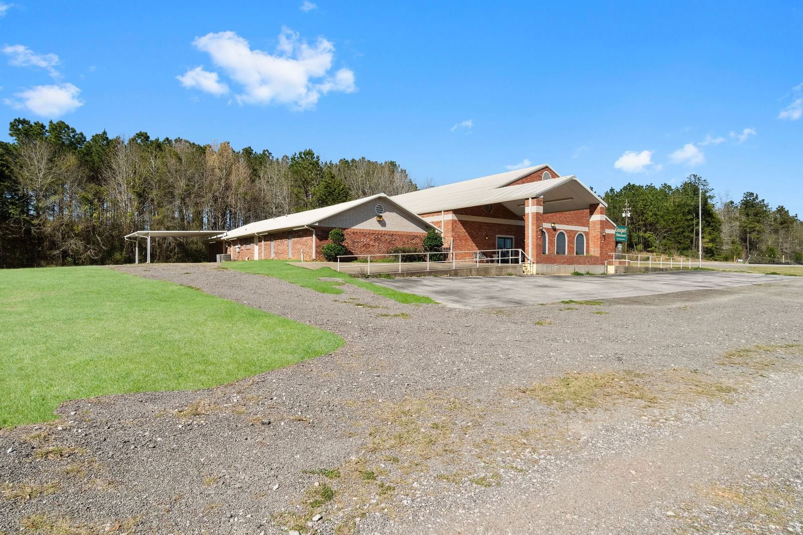 Real estate property located at 1561 Hwy 69 West Side, Tyler, n/a, Woodville, TX, US