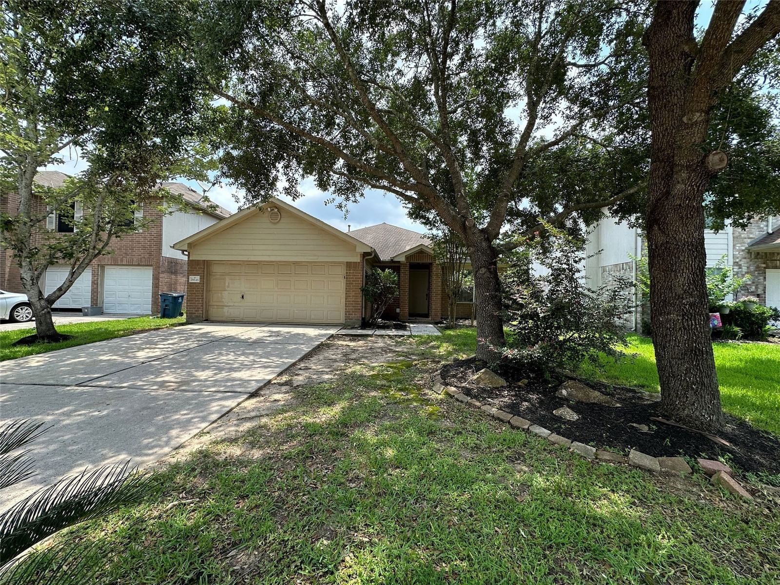 Real estate property located at 18646 Artesian, Harris, Atascocita Meadows, Humble, TX, US