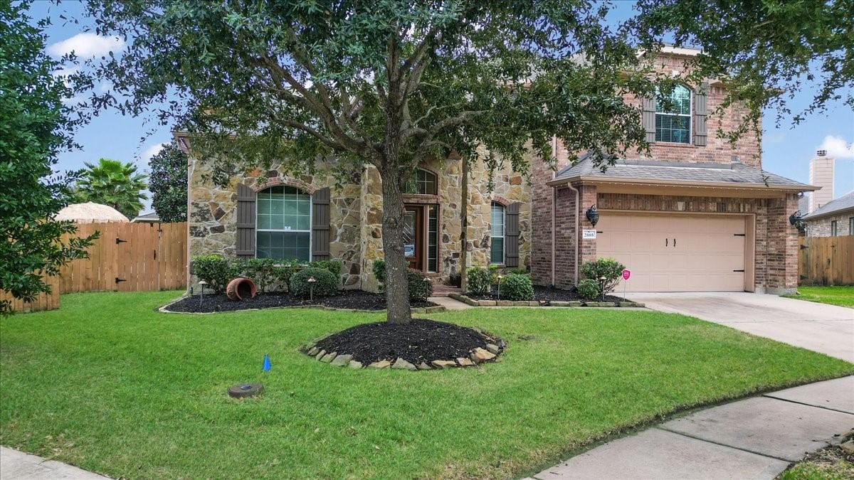 Real estate property located at 2885 Emilia, Galveston, Tuscan Lakes Sec Sf 60-3-2, League City, TX, US