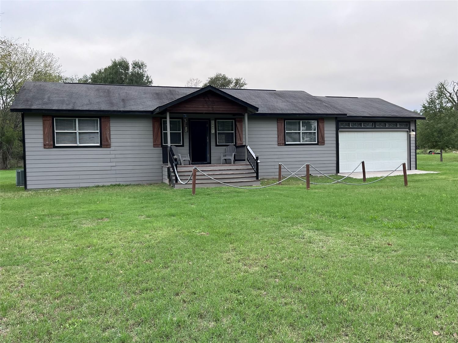 Real estate property located at 2834 Fm 356, Trinity, Lake L Acres Sec D, Trinity, TX, US