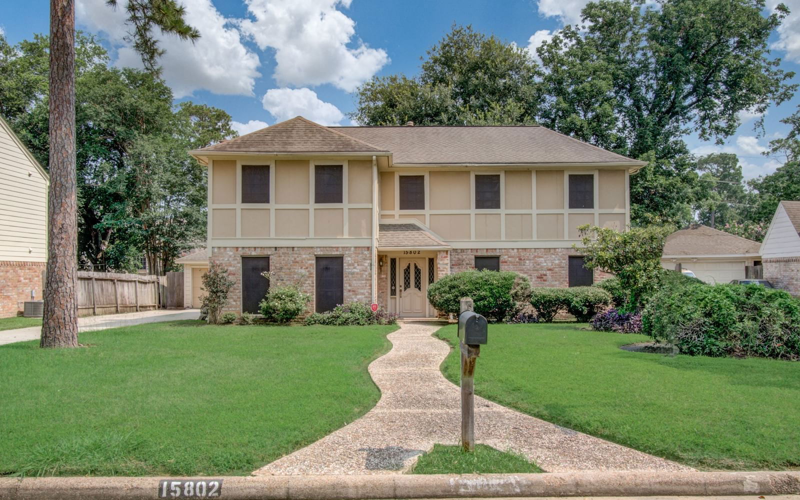 Real estate property located at 15802 Winding Moss, Harris, Olde Oaks Sec 01, Houston, TX, US