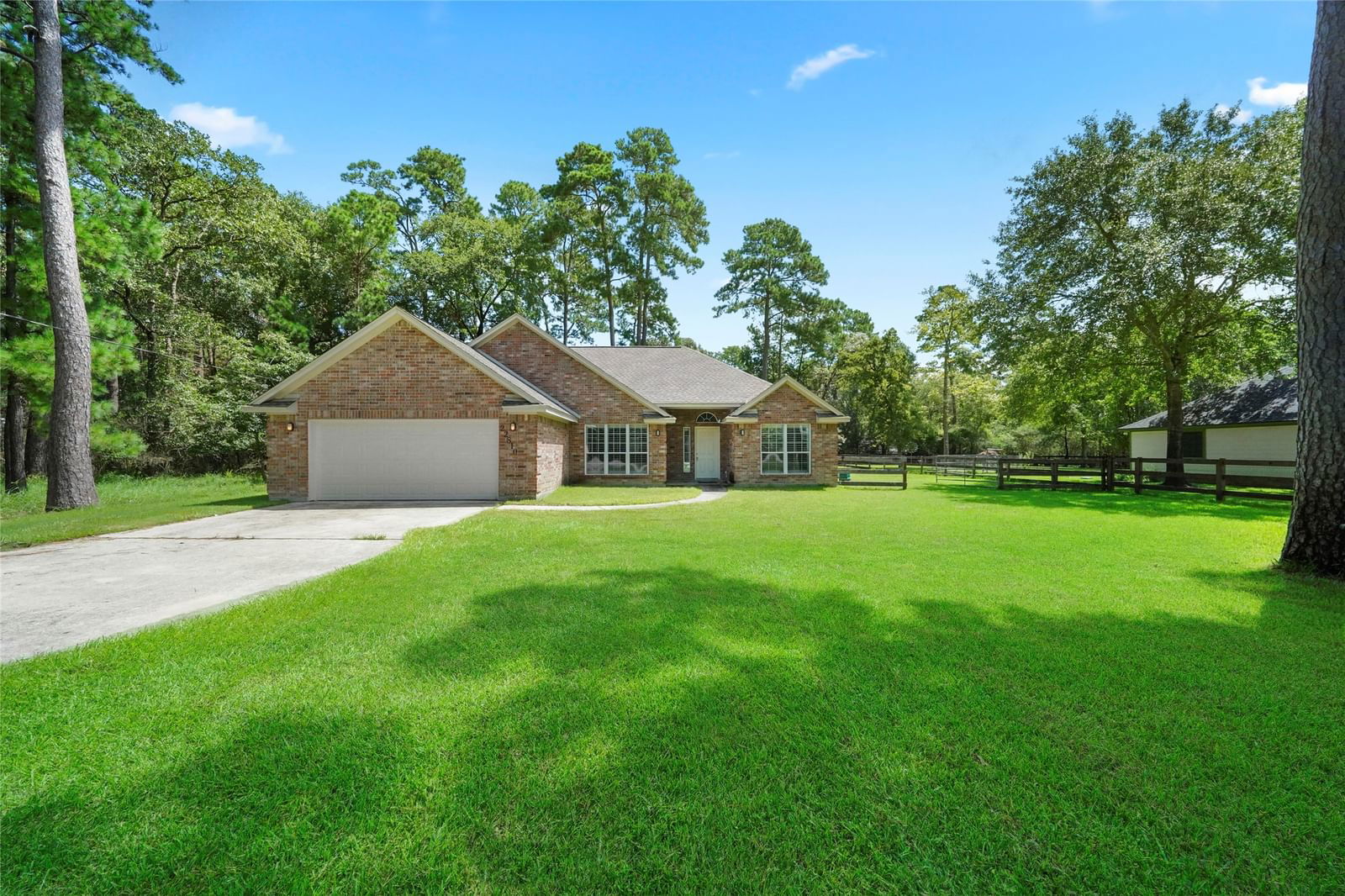 Real estate property located at 22810 Blackgum, Montgomery, Clear Creek Forest, Magnolia, TX, US