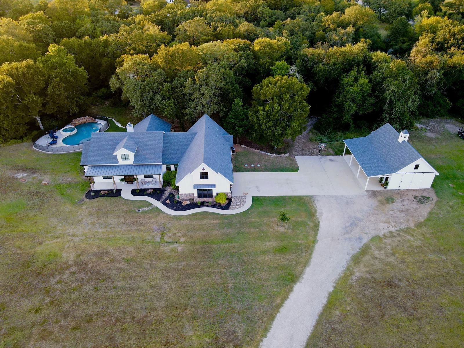 Real estate property located at 10346 County Road 244, Burleson, Wall & Co, Caldwell, TX, US