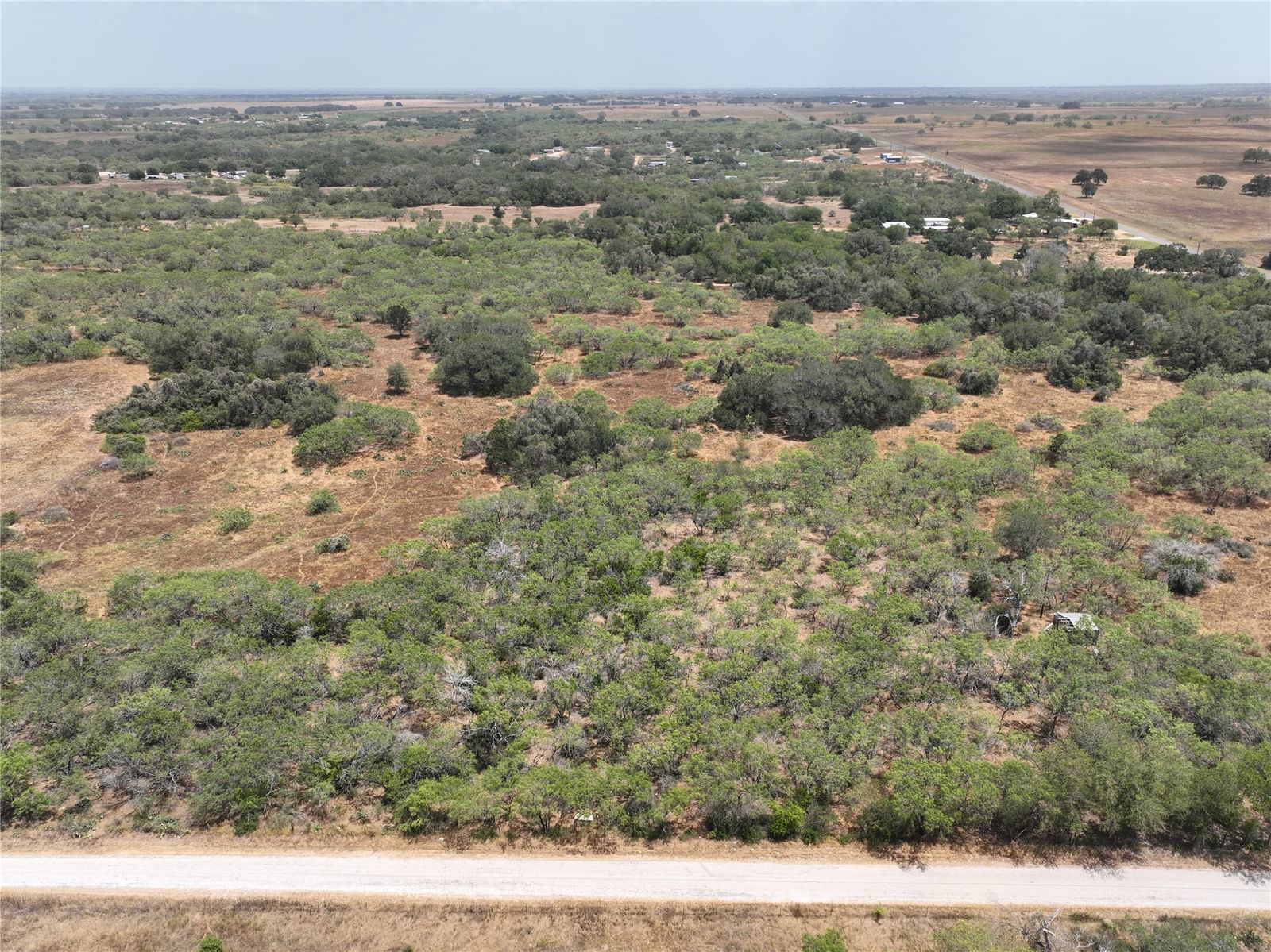 Real estate property located at TR 8 CR  124, Wilson, Floresville Green Acres, Floresville, TX, US