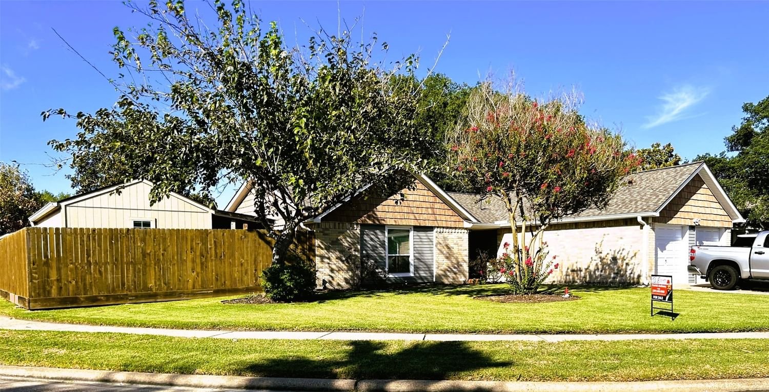 Real estate property located at 5626 Stone Creek, Harris, La Porte, TX, US