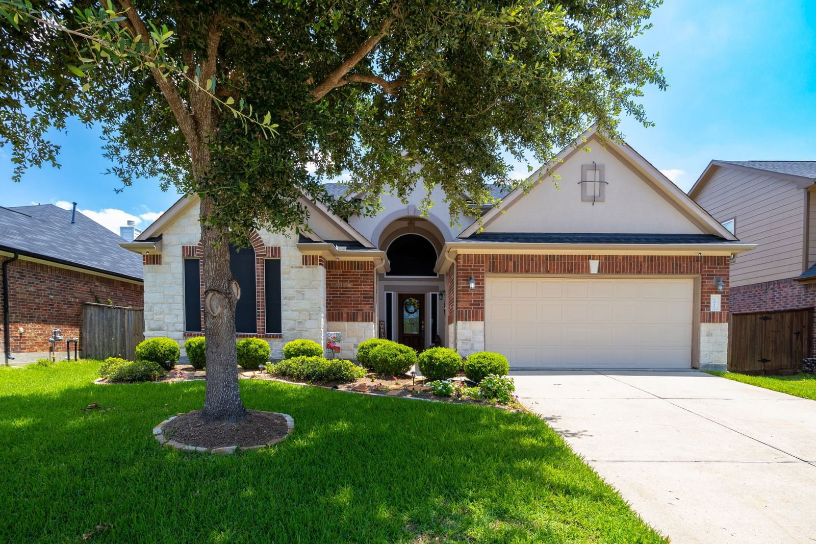 Real estate property located at 7511 Lone Star Junction Street, Fort Bend, Long Meadow Farms, Richmond, TX, US