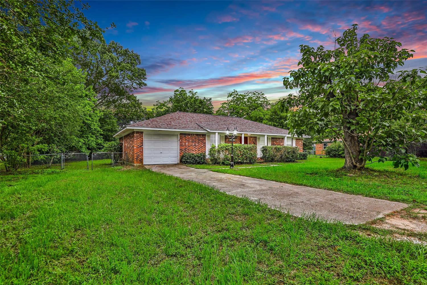 Real estate property located at 12570 Robin, Montgomery, Robin Lane, Willis, TX, US